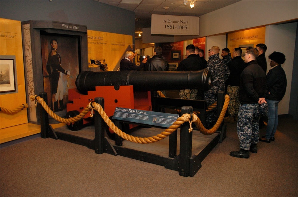 Sailors tour naval museum