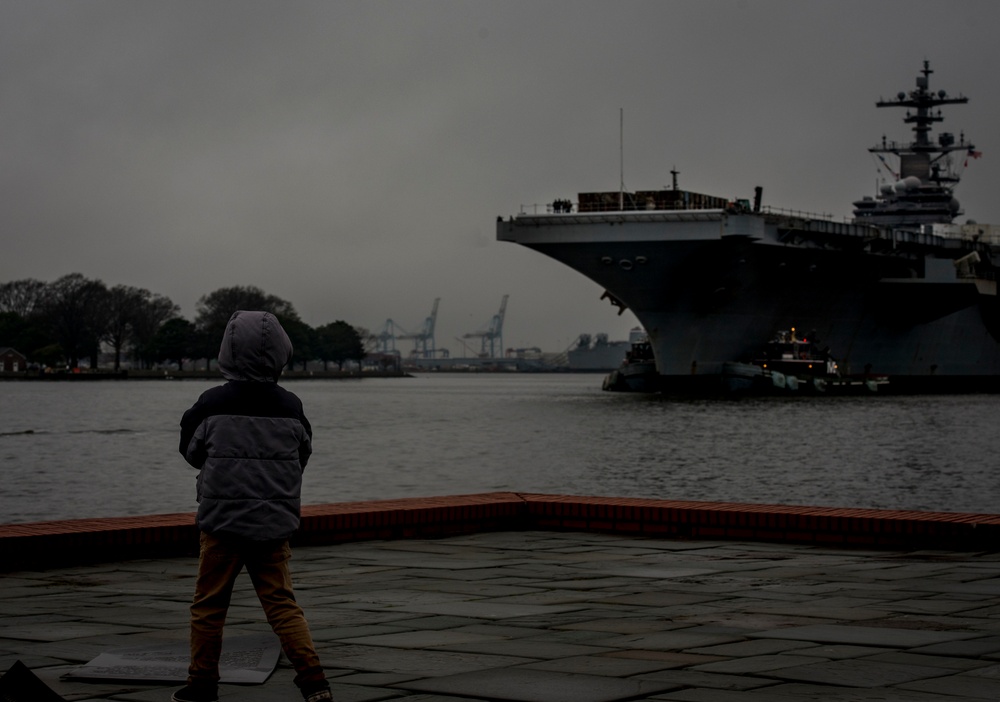 CVN 77 Transits Elizabeth River To NNSY