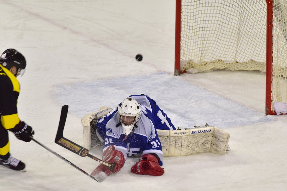 Air Force takes 4-3 overtime hockey victory
