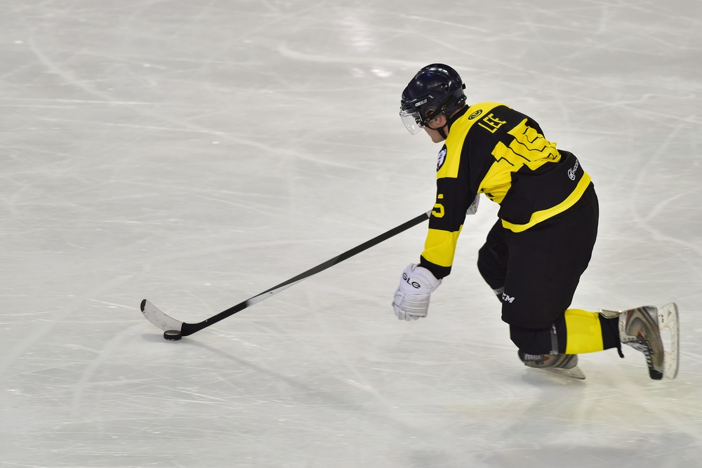 Air Force takes 4-3 overtime hockey victory