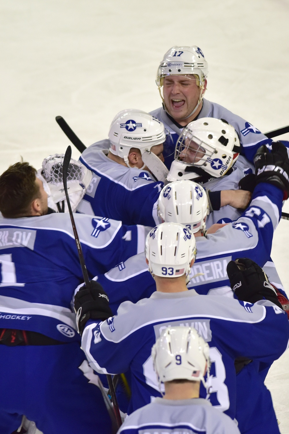 Air Force takes 4-3 overtime hockey victory