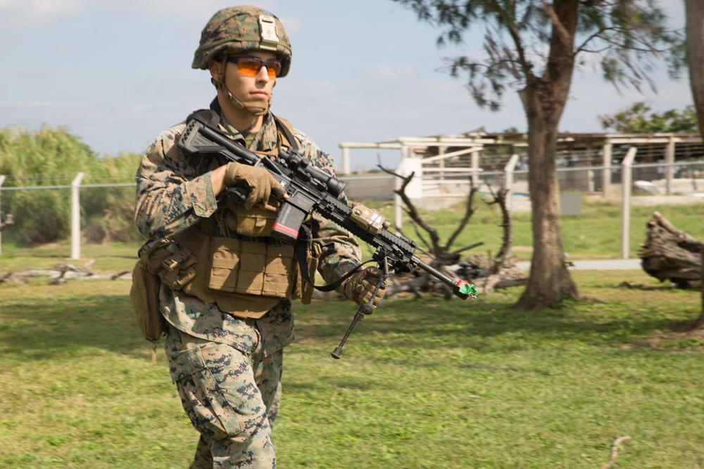 ’China Marines’ of BLT 1/4, 31st MEU, strap in for a simulated raid in the East China Sea