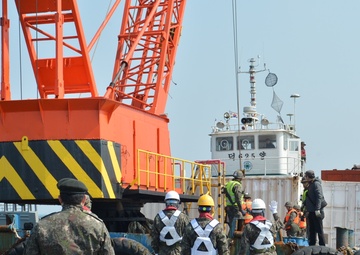 Combined Joint Logistics over the Shore