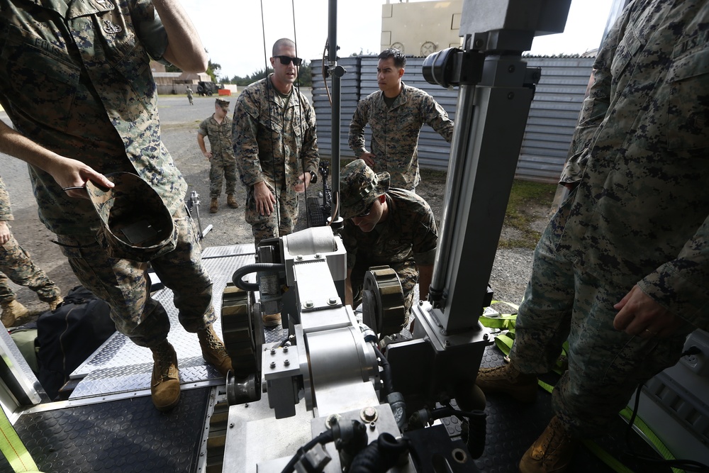 EOD conducts IED training