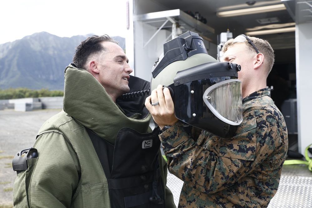 EOD conducts IED training