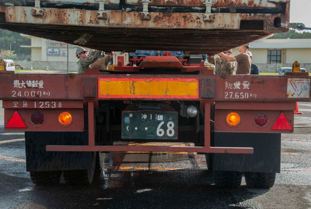 Seabee Crane Crew Moves 40-Foot Containers