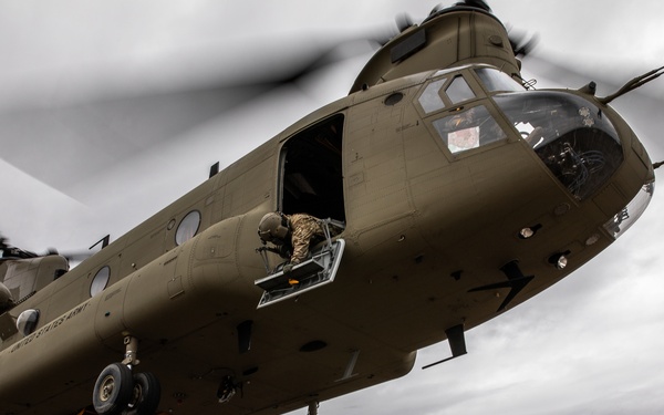 Black Jack conducts sling load training