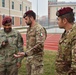 Italian soldiers learn radios