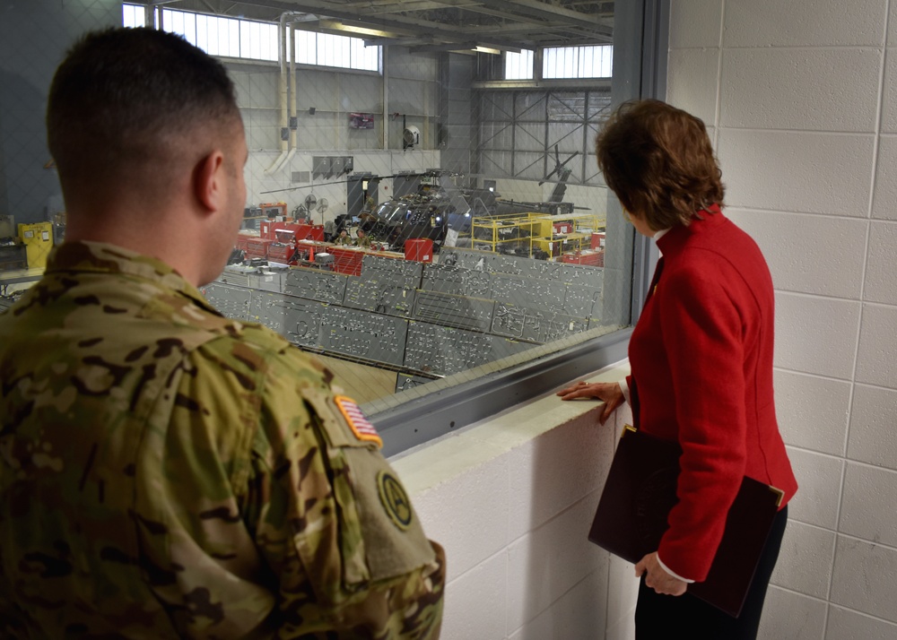 Rep. Vicky Hartzler visit Missouri National Guard AVCRAD