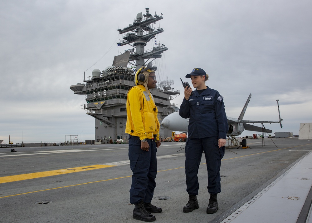 U.S. Fleet Forces Conducts Wear Test of Two-Piece Organizational Clothing Prototype