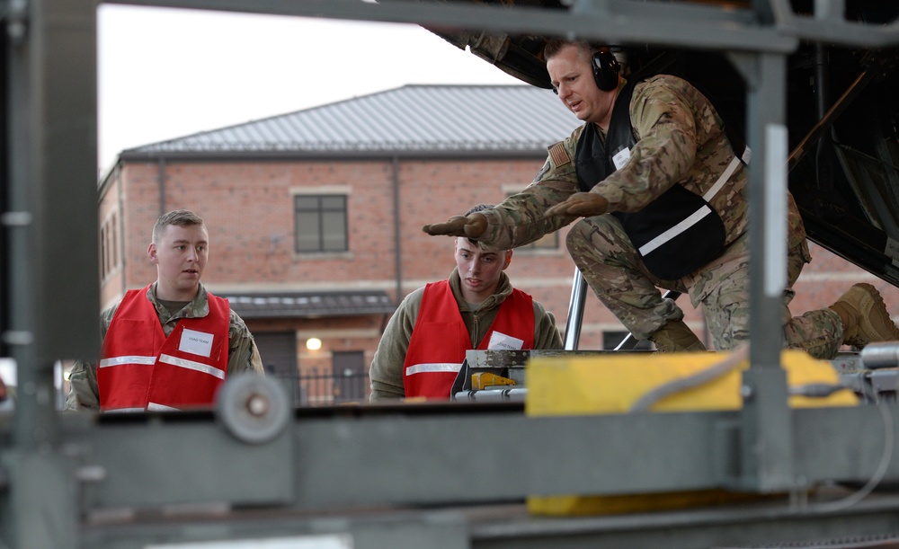 Airmen train for mobility operations