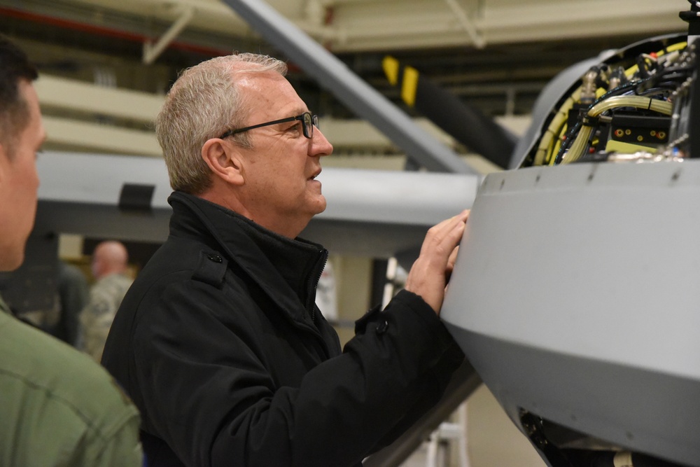 U.S. Senator Kevin Cramer visits 119th Wing