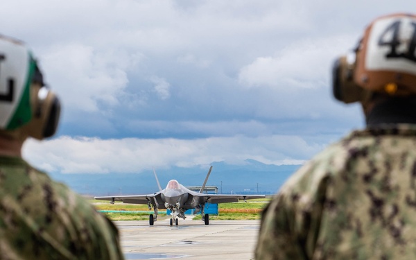 VFA-147 Change of Command