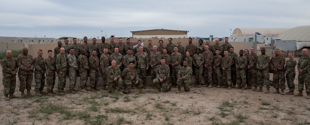 Army Reserve General Visits BLC Graduates in Kuwait