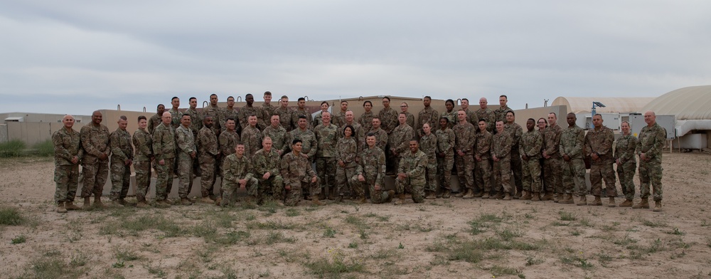 Army Reserve General Visits BLC Graduates in Kuwait