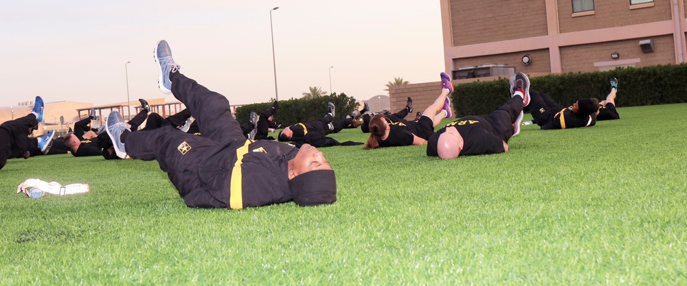 335th Signal Command (Theater) (Provisional) conducts unit physical training