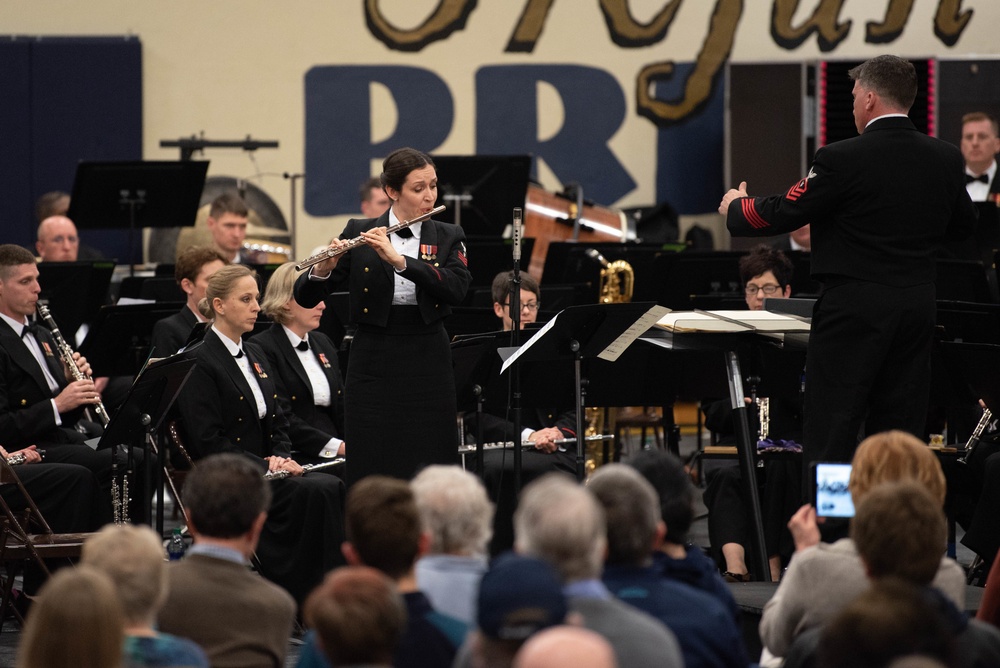 DVIDS Images The U.S. Navy Concert Band visits SoddyDaisy [Image 1 of 8]