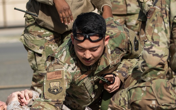 386 EMDG participate in Medevac 101 training