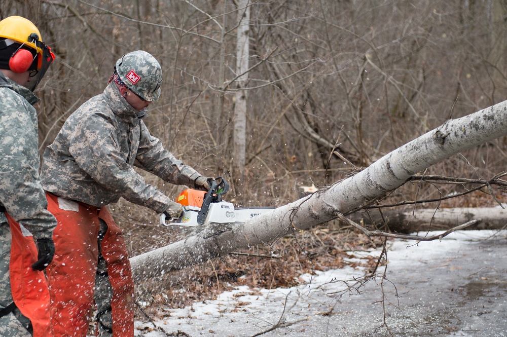 Soldiers Prepare for Disaster Response