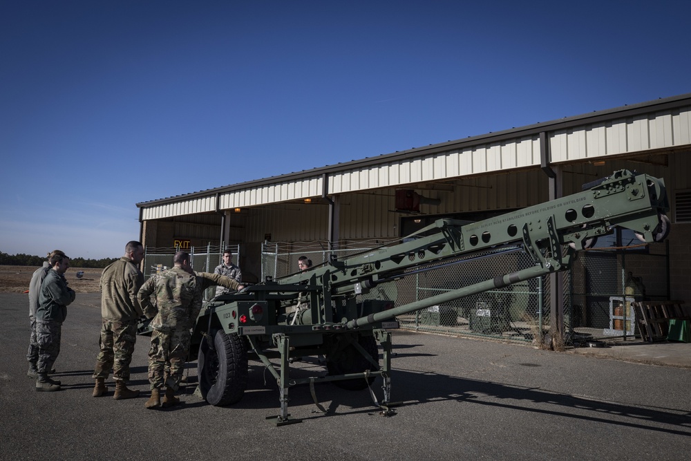 204th Intelligence Squadron visits Shadow operators