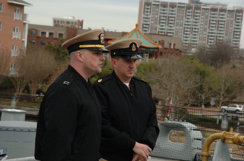 ETCS(SW/SCW) Eric Zimmerman re-enlistment