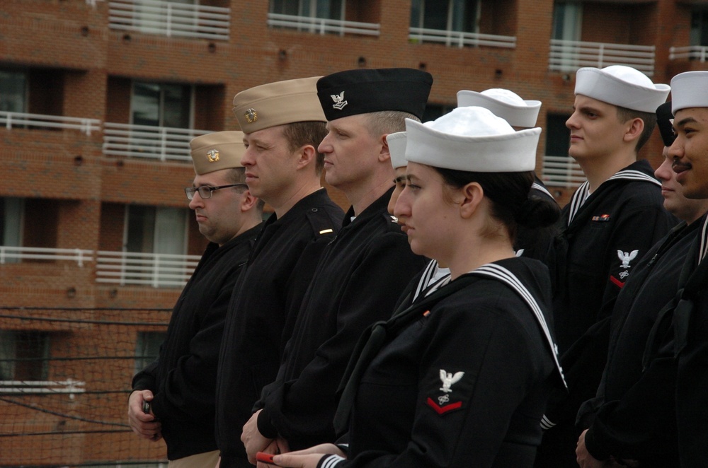 ETCS(SW/SCW) Eric Zimmerman re-enlistment