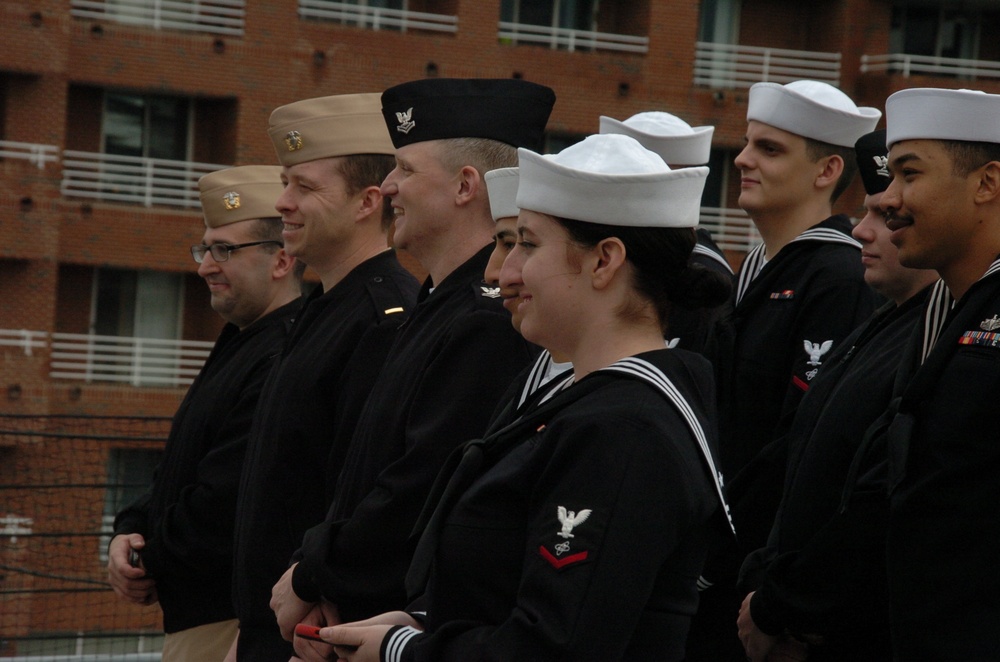 ETCS(SW/SCW) Eric Zimmerman re-enlistment