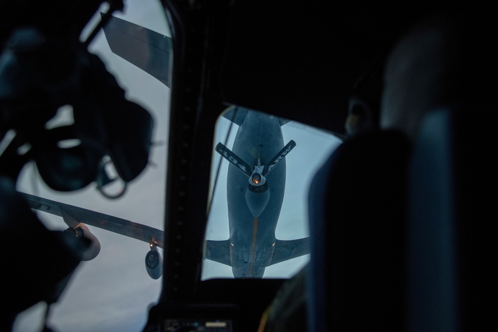 9th Airlift Squadron C-5M Super Galaxy refuels with 434th Air Refueling Wing