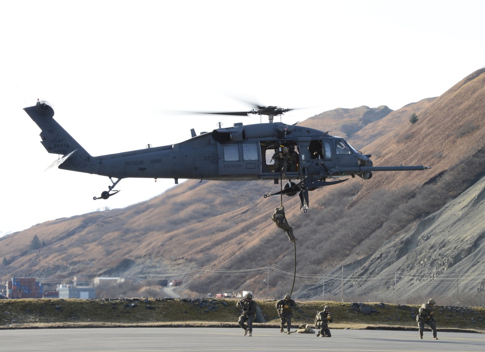 MSRT West trains with Alaska Air National Guard, Kodiak, Alaska