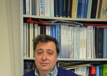 Carderock Researchers Contribute to Book on Ship Stability