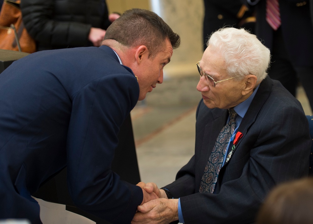 WWII veteran receives the French Legion d’Honneur by French Consul