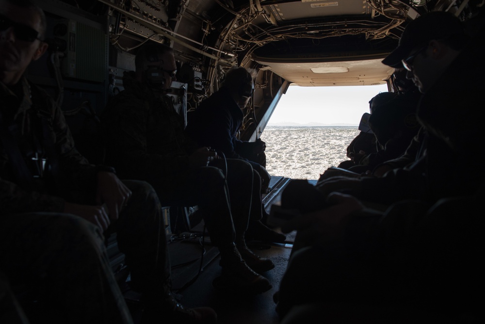 A/SD, CJCS, DHS and NORTHCOM visit US Southern Border