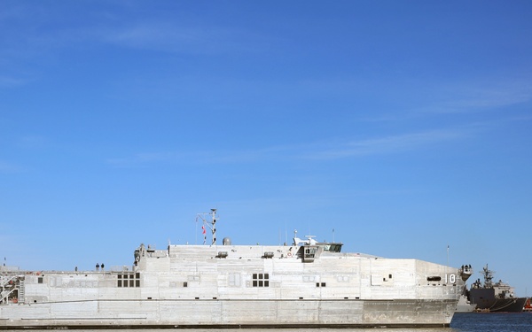 USNS Burlington (T-EPF 10) pulls into Joint Expeditionary Base Little Creek-Fort Story