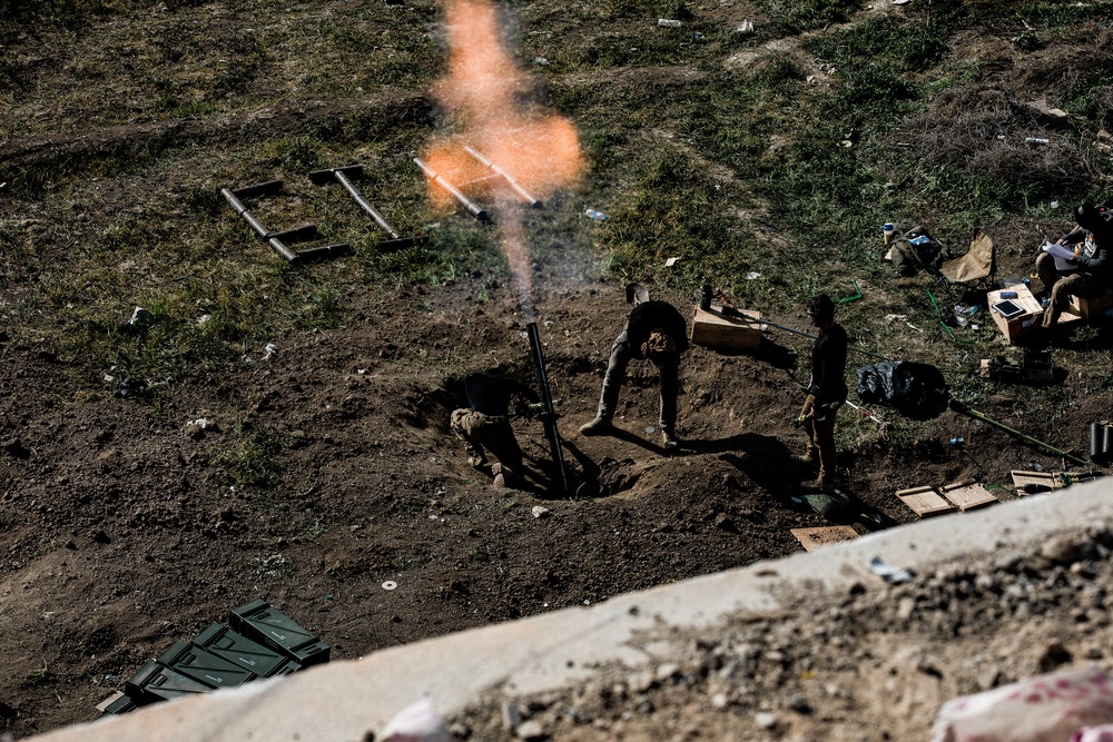Coalition Forces provide security to Syrian Democratic Forces