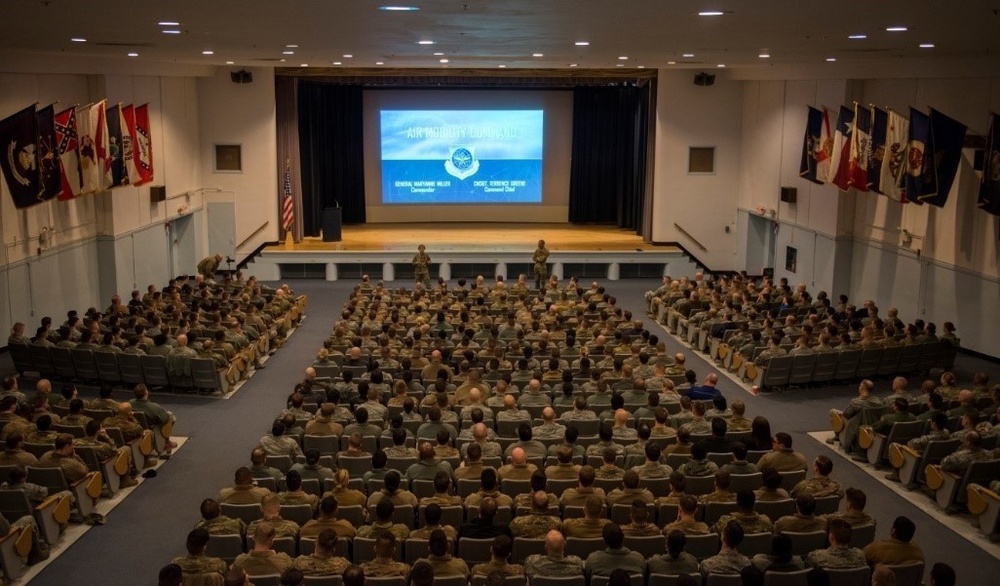 AMC commander, command chief visits JB MDL