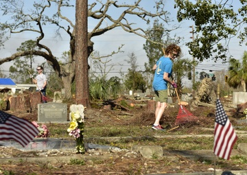 Tyndall and Panama City Beach volunteer cleanup