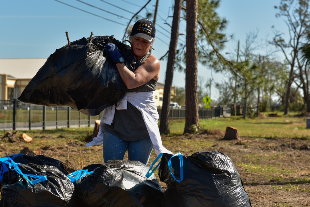 Tyndall and Panama City Beach volunteer cleanup