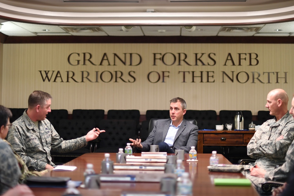 Congressman Kelly Armstrong meets the Grand Forks AFB mission