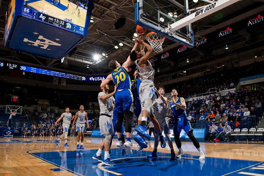 Men's Basketball VS San Jose State University