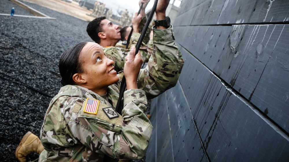 Rappelling Dragons: XVIII Airborne Corps Conducts Air Assault Training