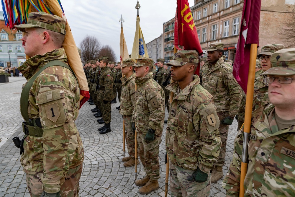 Devil Brigade Soldiers attend Polish public oath ceremony