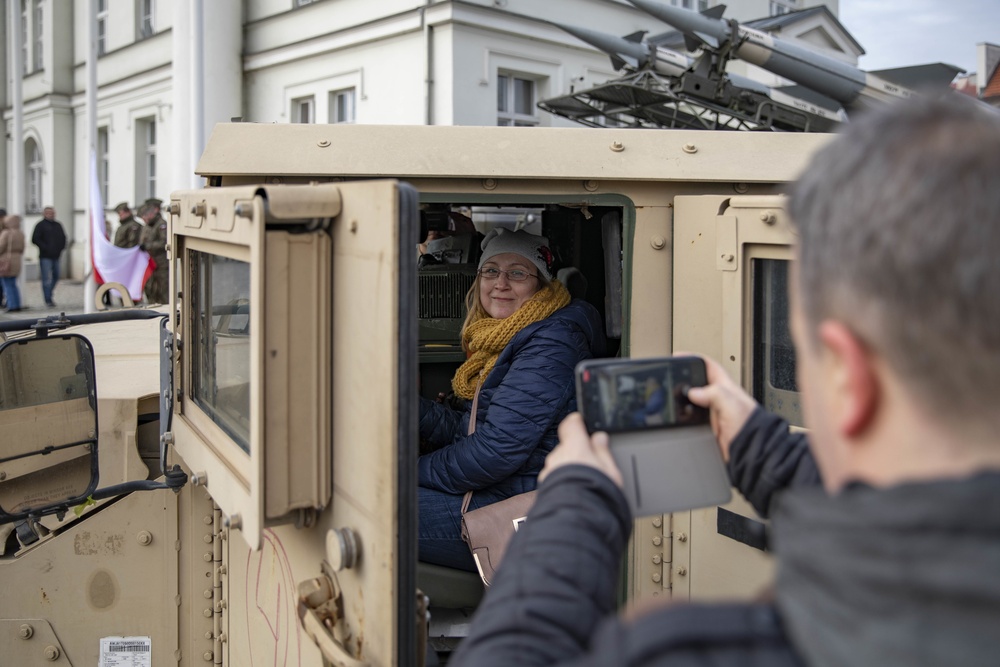 Devil Brigade Soldiers attend Polish public oath ceremony