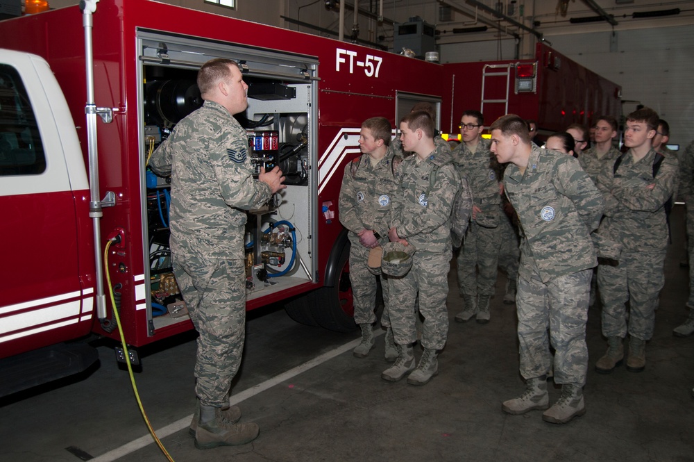 AFJROTC high school students visit PANG