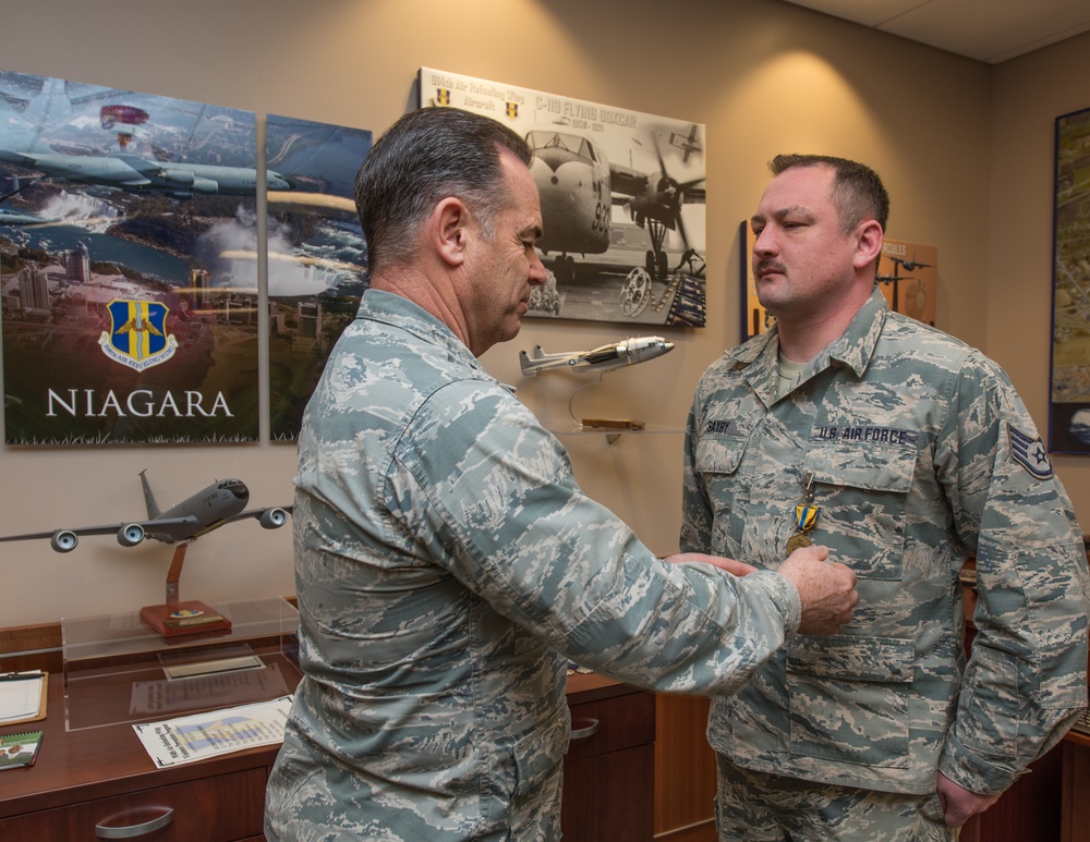 Reserve Citizen Airman awarded AF Commendation Medal