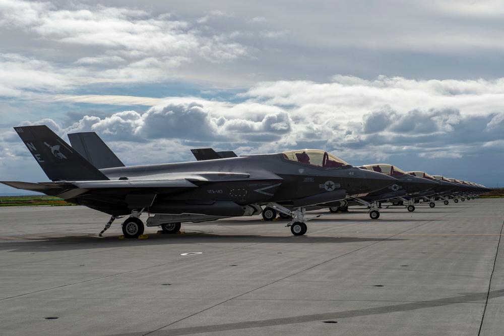 DVIDS Images F 35C Achieves Initial Operational Capability Image 1 