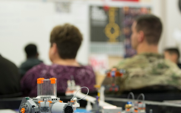 JBSA, Lackland ISD promotes STEM programs
