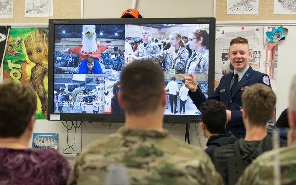 JBSA, Lackland ISD promotes STEM programs
