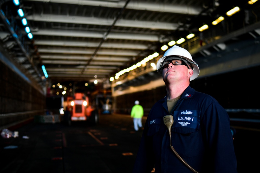 USS Makin Island Well Deck Inspection