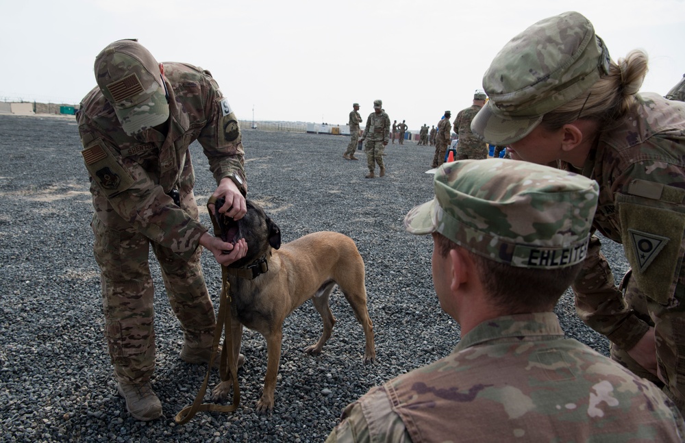 DVIDS - Images - Airmen, Soldiers Conduct Joint CBRN Training [Image 4 ...