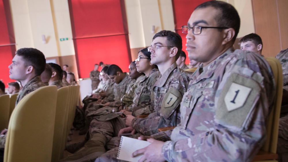 Quarterhorse Soldiers learn Polish history